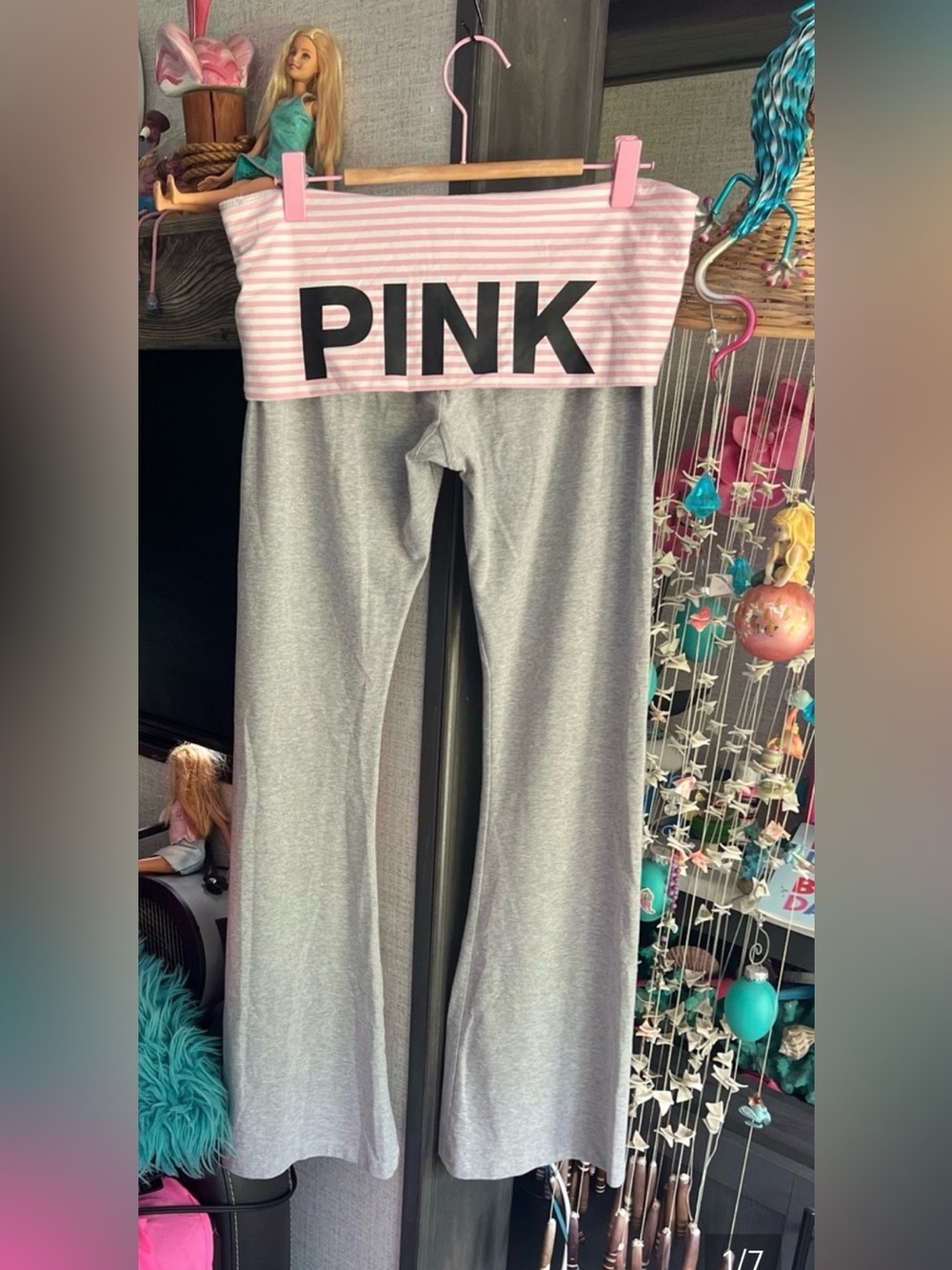 VS Pink Leggings